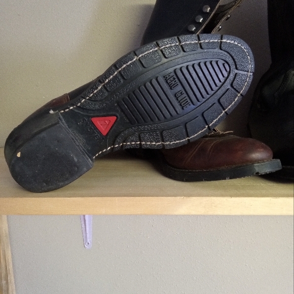 Men's Black and Brown Leather Boots - Picture 3 of 4